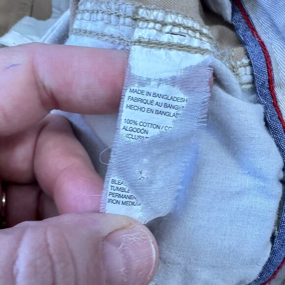 Izod 32 Khaki Chino Shorts Swordfish Fish Print Preppy Men's 32 - Picture 9 of 10